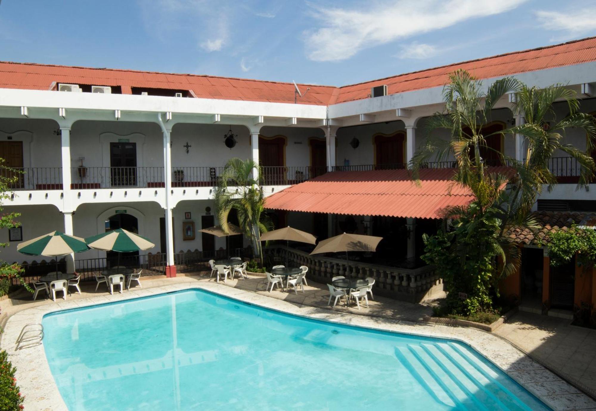 Hotel Posada De Don Jose Retalhuleu Ngoại thất bức ảnh